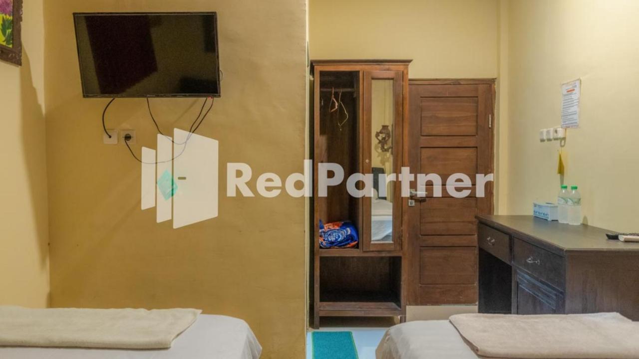 Vandhela Homestay Syariah Mitra Reddoorz Surabaja Exteriér fotografie