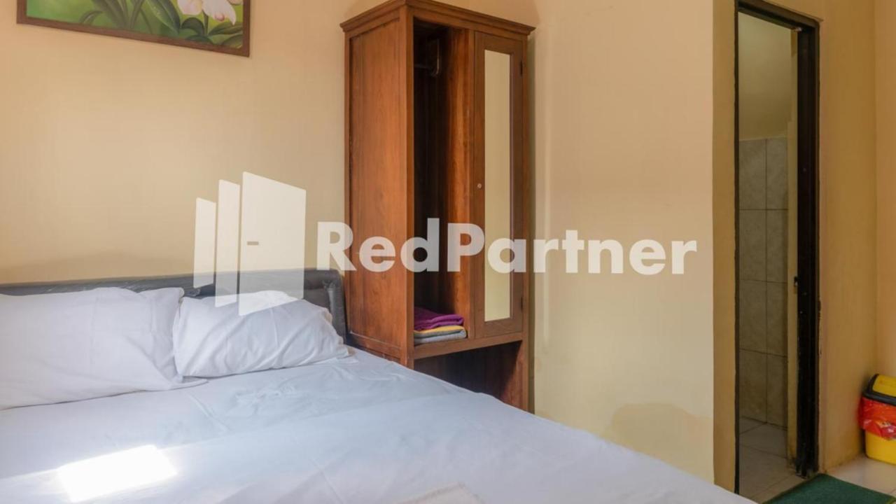 Vandhela Homestay Syariah Mitra Reddoorz Surabaja Exteriér fotografie