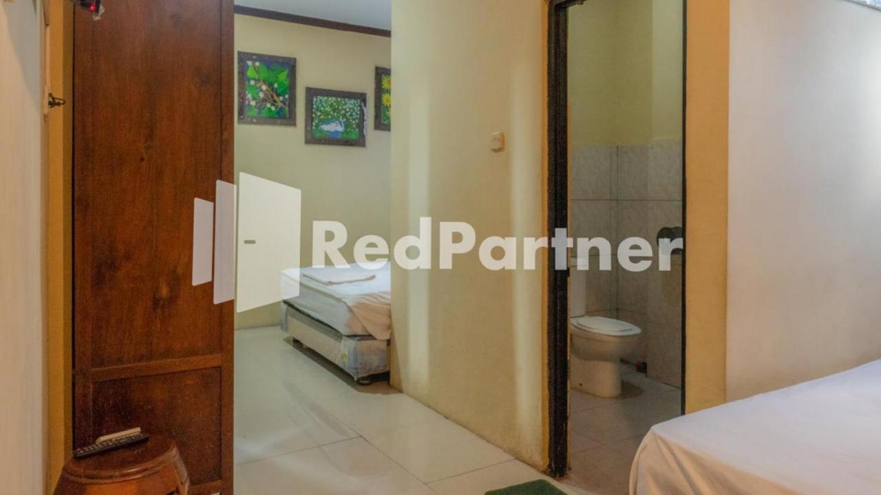 Vandhela Homestay Syariah Mitra Reddoorz Surabaja Exteriér fotografie