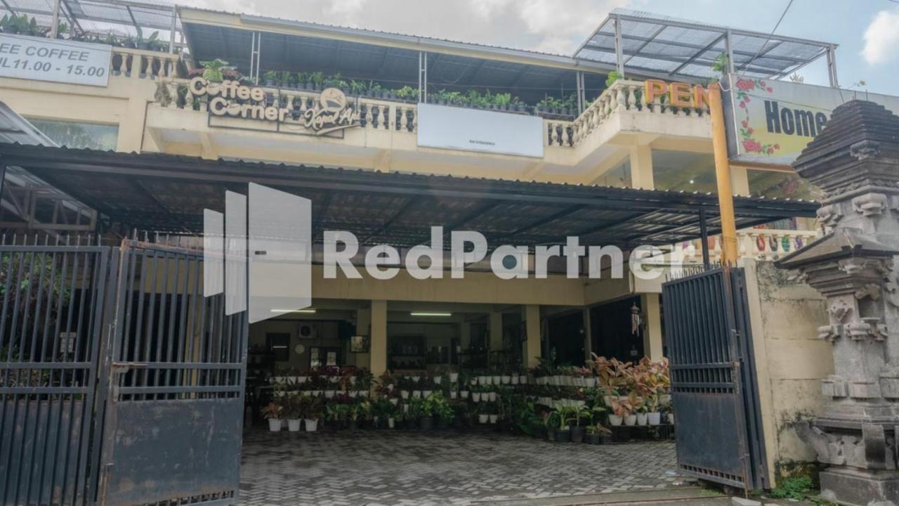 Vandhela Homestay Syariah Mitra Reddoorz Surabaja Exteriér fotografie