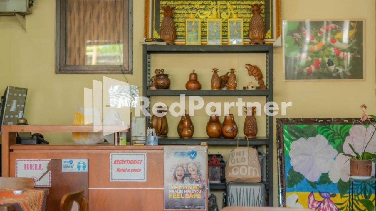 Vandhela Homestay Syariah Mitra Reddoorz Surabaja Exteriér fotografie