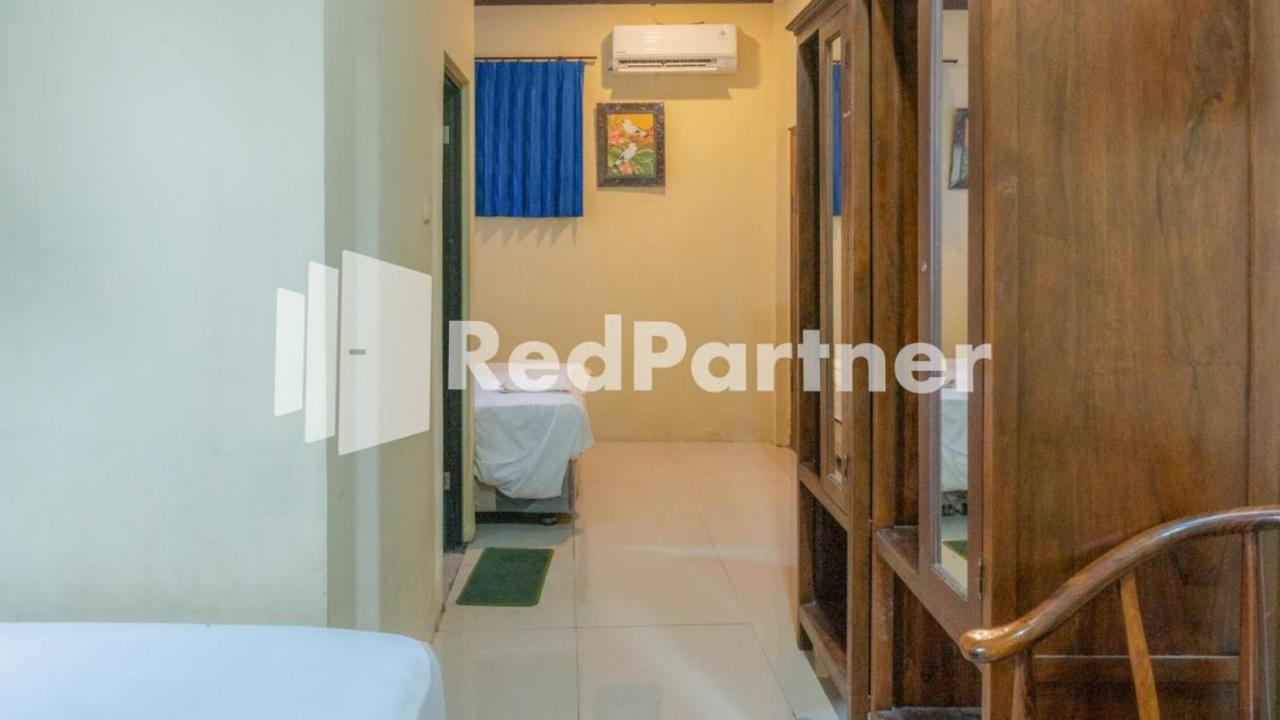 Vandhela Homestay Syariah Mitra Reddoorz Surabaja Exteriér fotografie