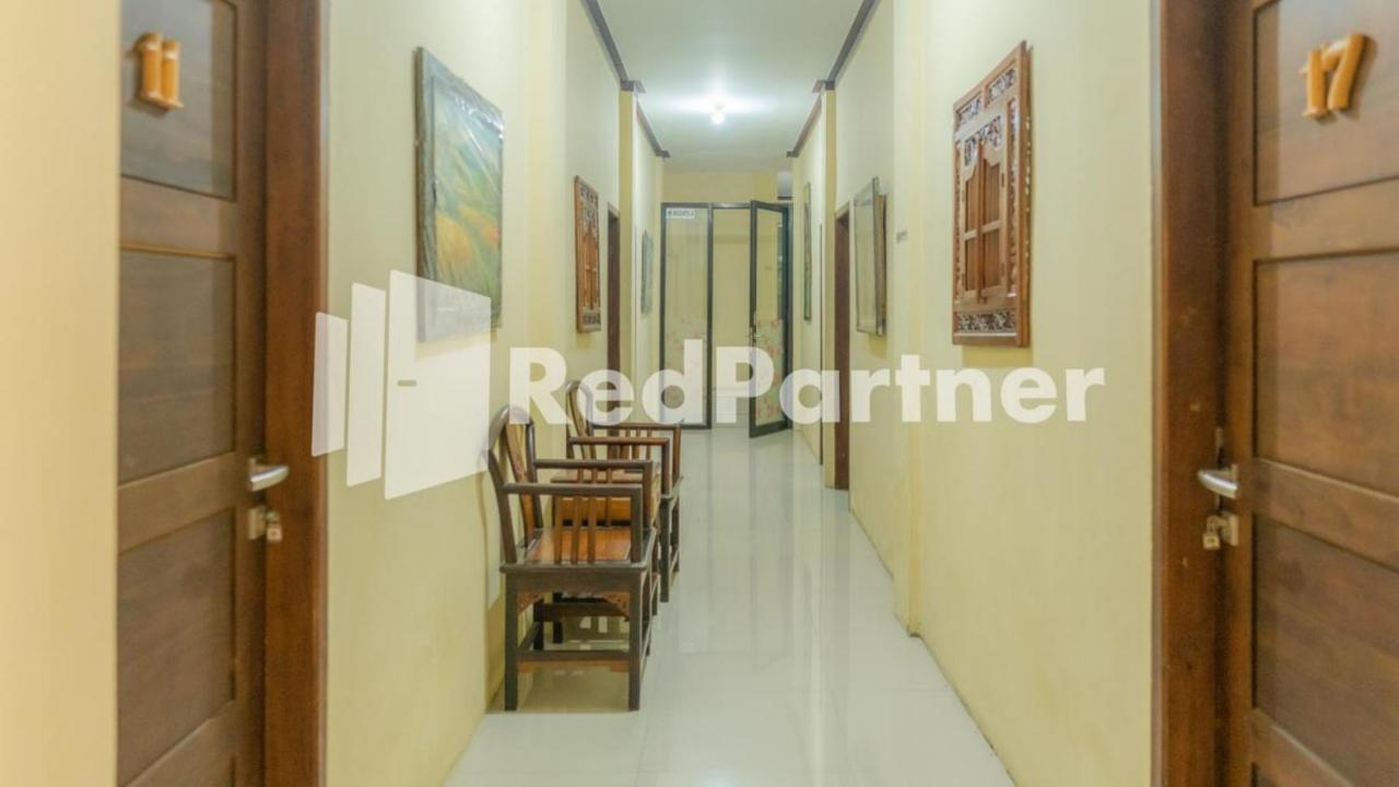 Vandhela Homestay Syariah Mitra Reddoorz Surabaja Exteriér fotografie